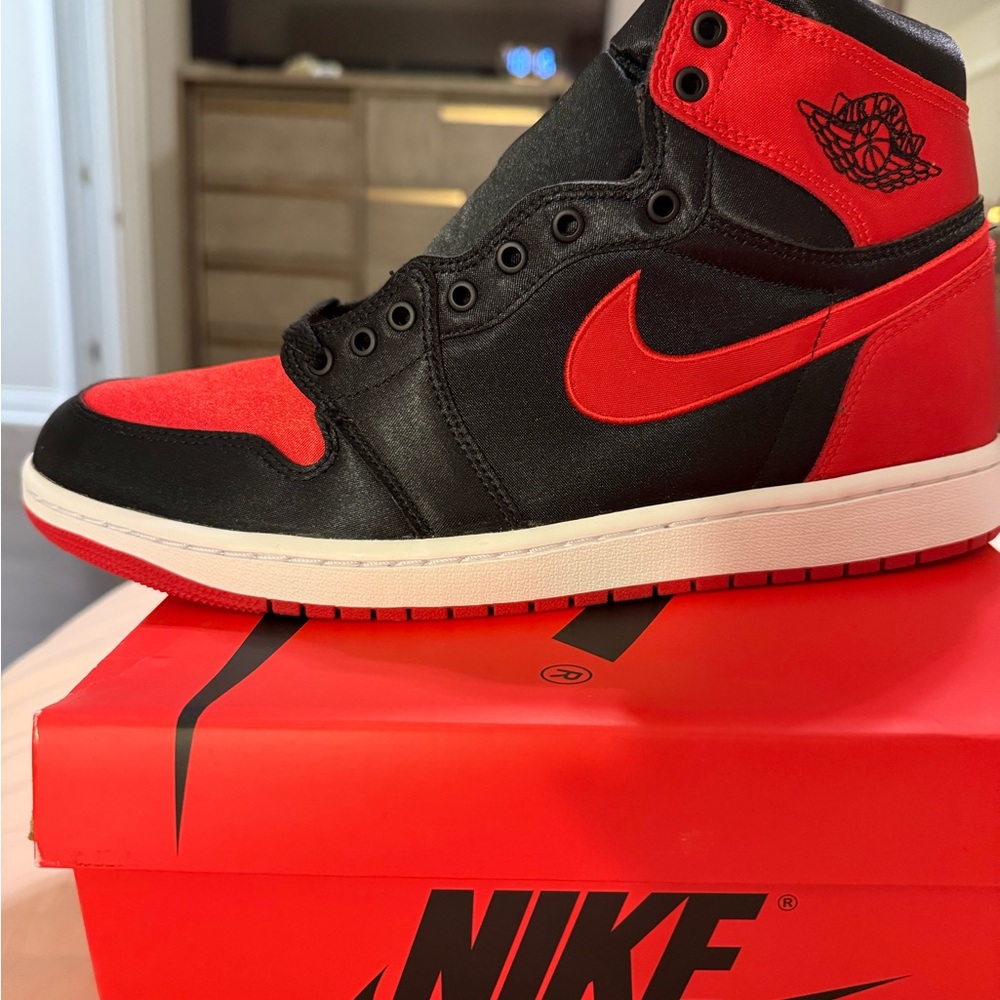 Nike Women’s High-Top Satin Black and Red Sneakers w/ laces